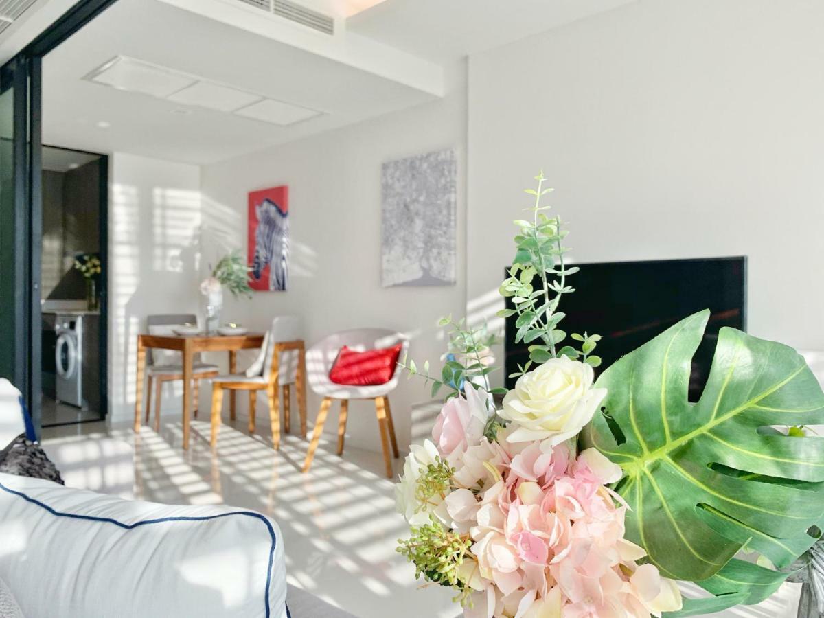 Sukhumvit Asok Modern Suite Bangkok Eksteriør billede